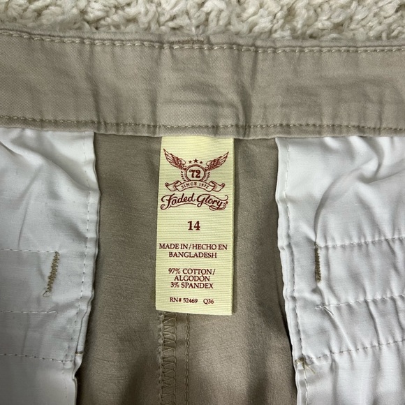 Women's Size 14 Faded Glory Tan Shorts - Picture 3 of 7